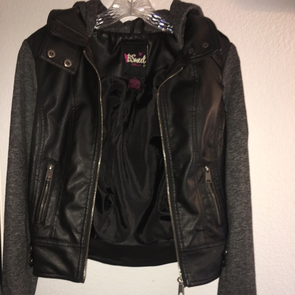 Jackets & Blazers - Leather Jacket